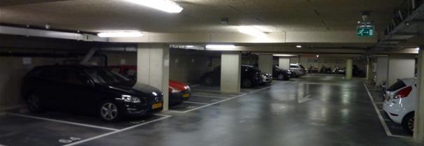 Ondergrondse parkeergarage in het Cité gebouw